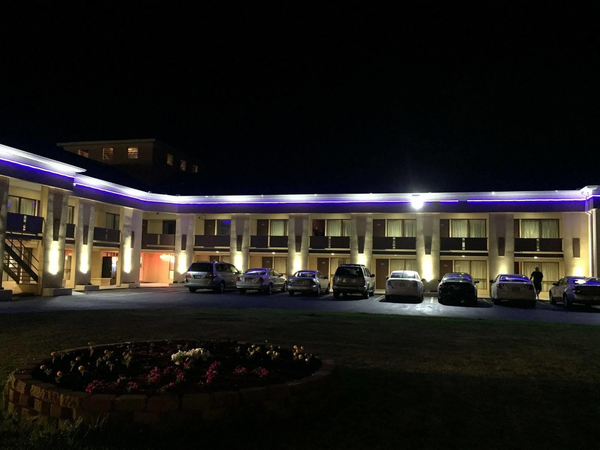 托纳旺达苏格兰旅馆汽车旅馆 外观 照片